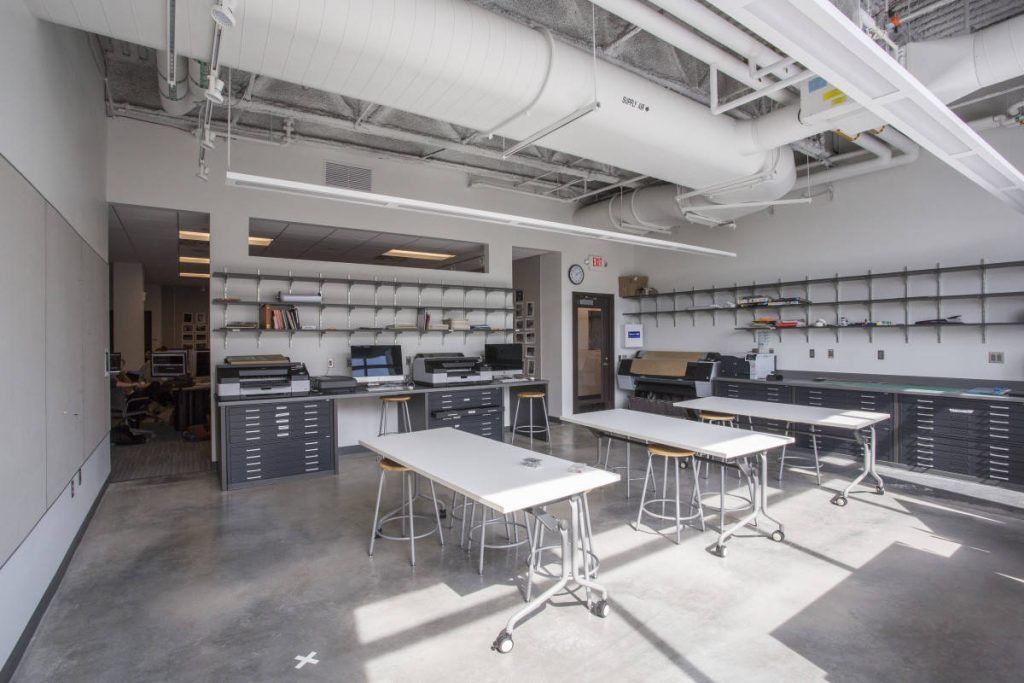 The Green Studio for 2D Design and Photography, with computer lab in background.