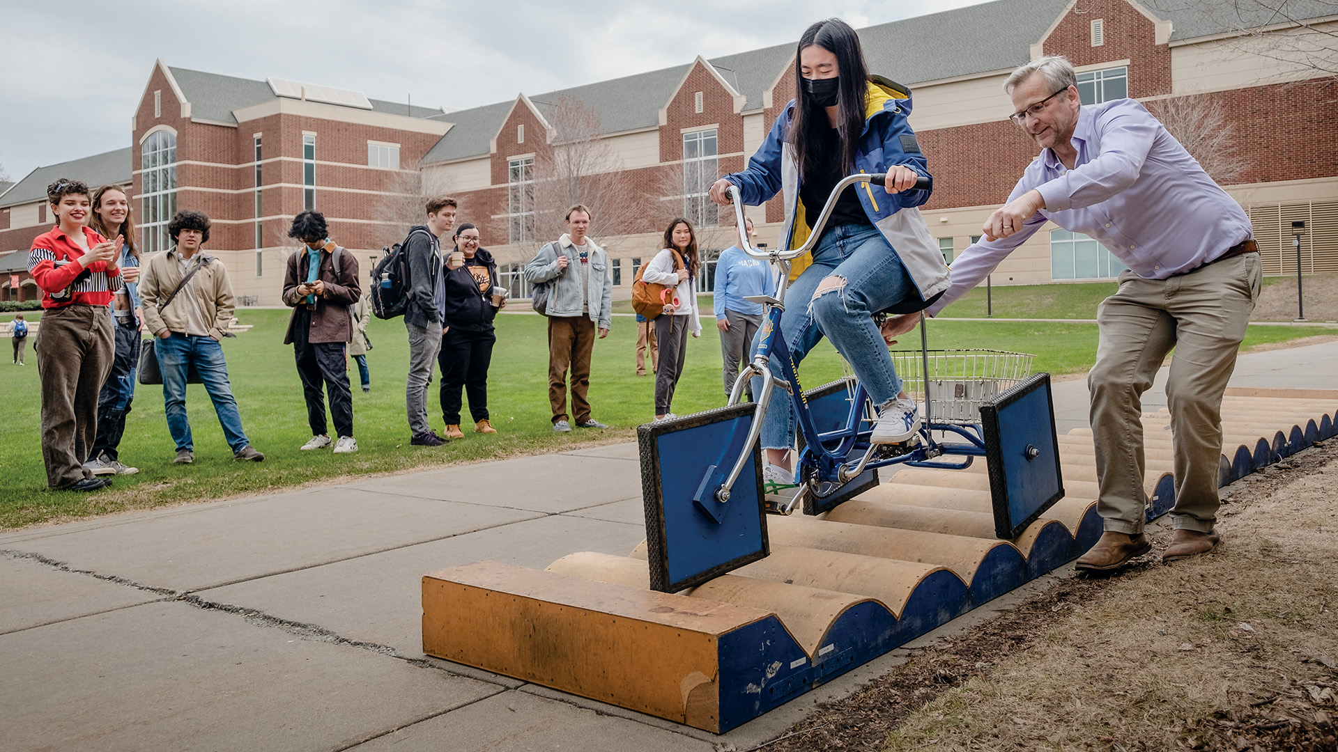 The Mathematical Tourist: Riding on Square Wheels