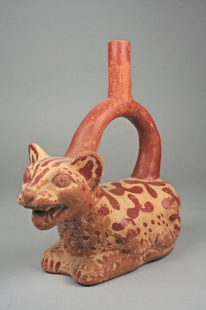 Ceramic feline bottle with large handle